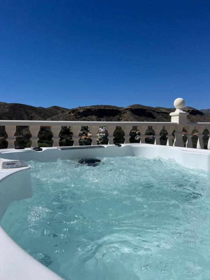 Rambla Retreats Apartment Rojo With Shared Pool & Hot Tub Stunning Views In Oria Eksteriør billede