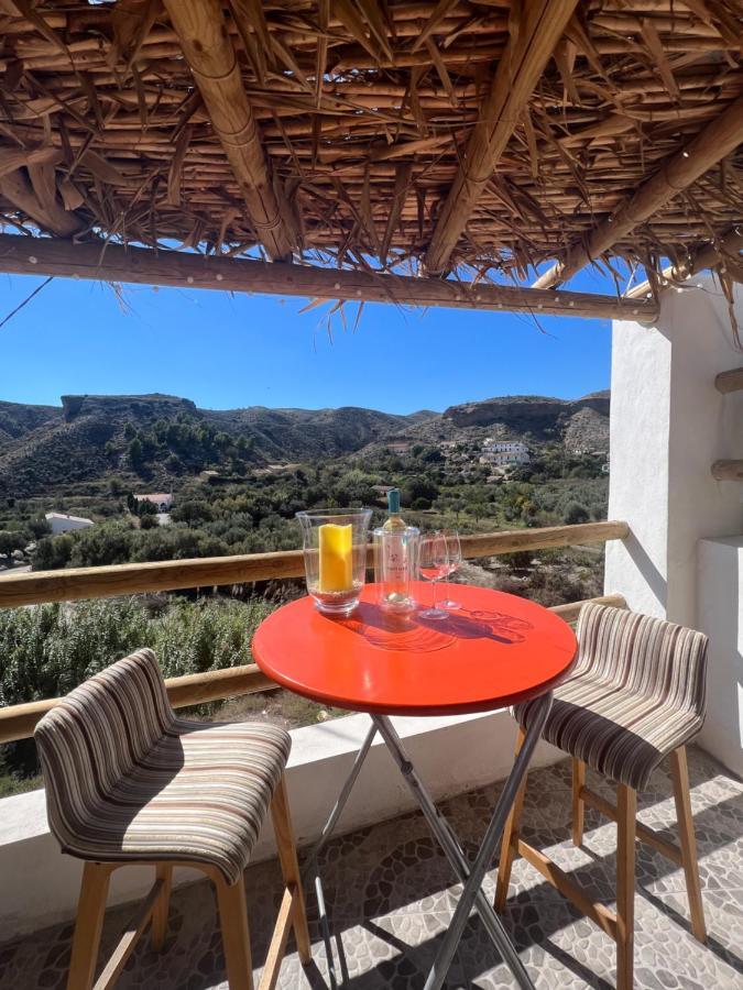Rambla Retreats Apartment Rojo With Shared Pool & Hot Tub Stunning Views In Oria Eksteriør billede